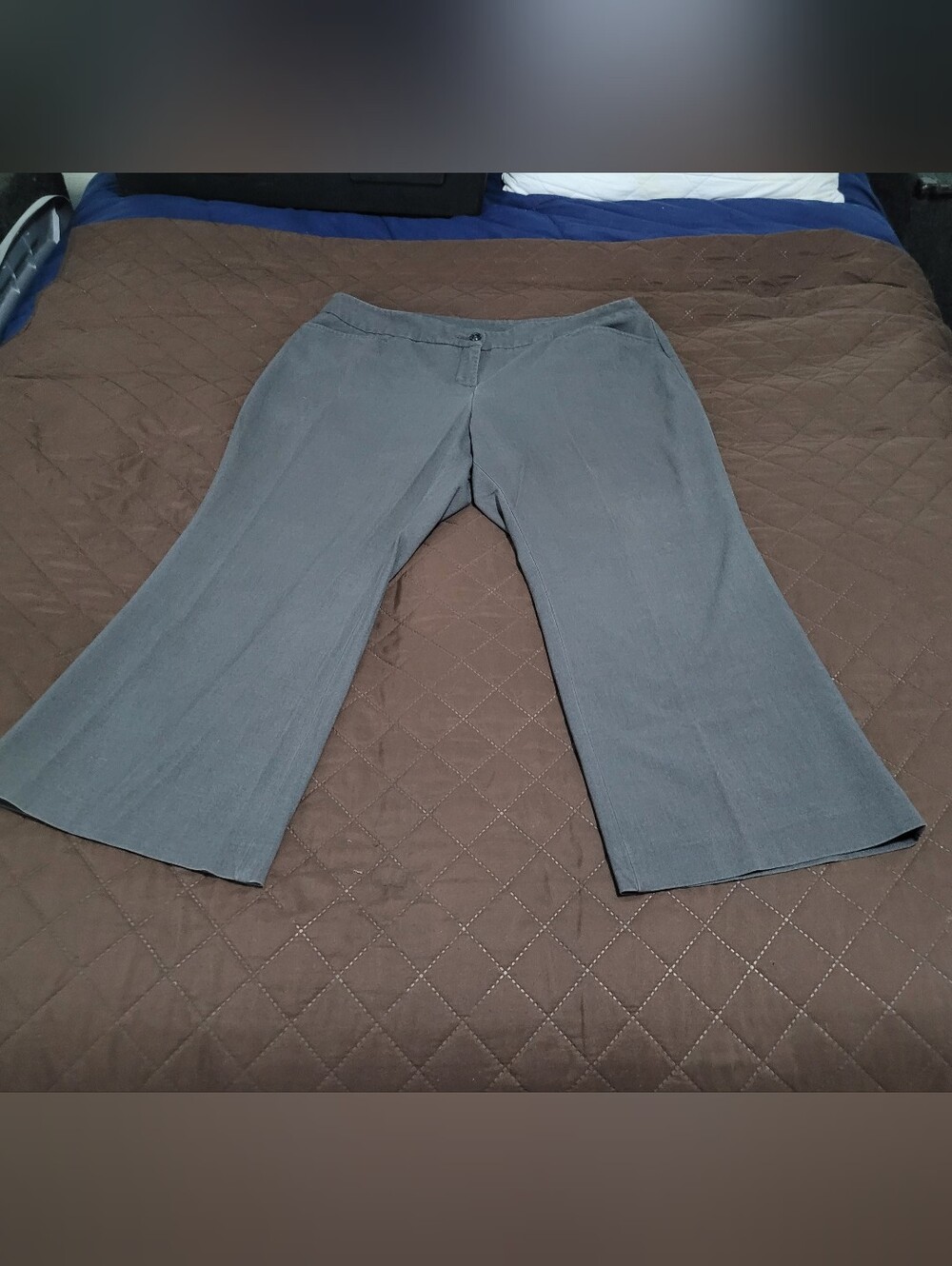 Lane Bryant Plus Size Gray Wide Leg Cropped Pants Slacks - Size 18